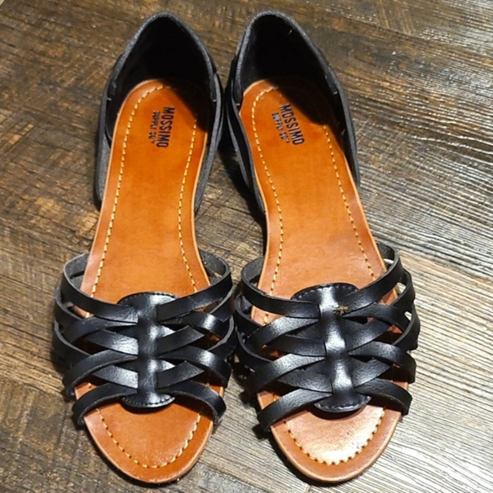 MOSSIMO sandals
